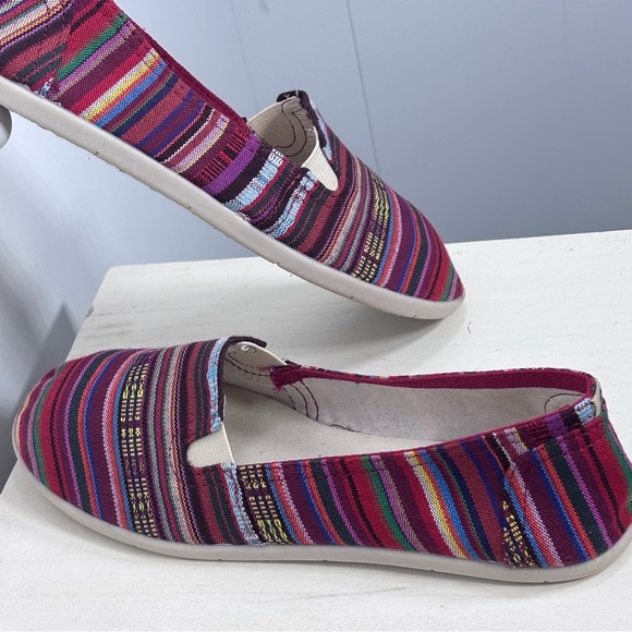 Airwalk Colorful Striped Espadrilles - Picture 3 of 10
